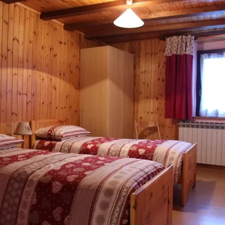 Maison Leveque Vakantiehuis Brusson
