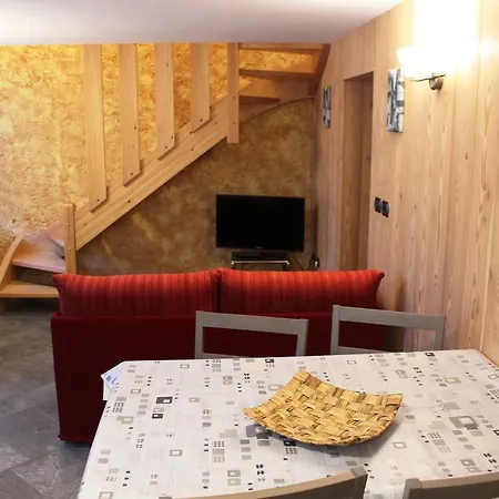 Holiday home Maison Leveque
